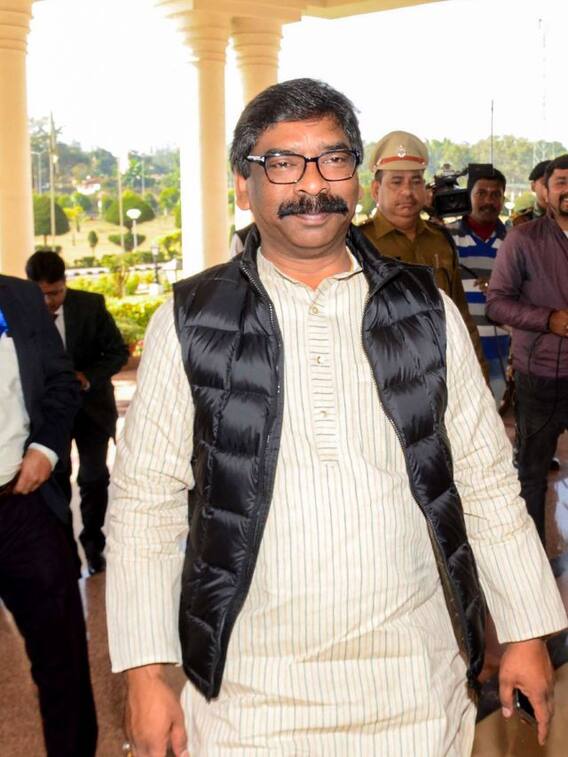 कितने पढ़े लिखे हैं झारखंड के सीएम हेमंत सोरेन?