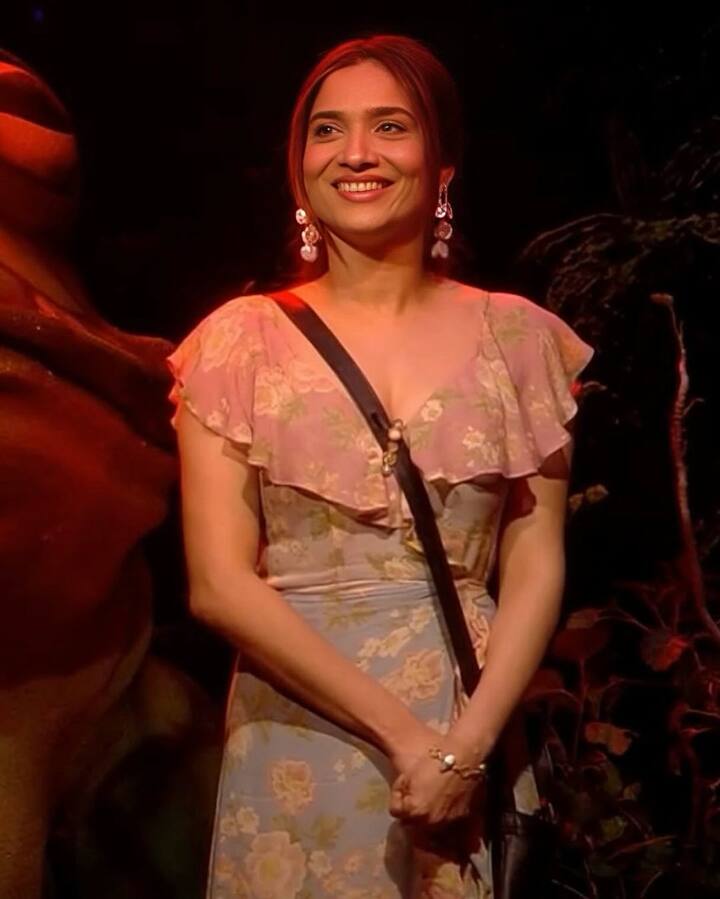 अंकिता लोखंडे ने टीवी सीरियल पवित्रा रिश्ता में 7 साल काम किया है और वो कई बॉलीवुड फिल्मों भी नजर आ चुकी हैं.