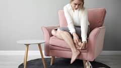 Health Tips: आपके भी पैरों के तलवे और एड़ी में हो रही हैं ये दिक्कतें तो न करें नजरअंदाज, जानें