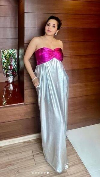 ਮੋਨਾਲੀਸਾ ਦੇ ਲੁੱਕ ਨੂੰ ਦੇਖ ਕੇ ਪ੍ਰਸ਼ੰਸਕਾਂ ਨੂੰ ਆਇਆ ਪਸੀਨਾ