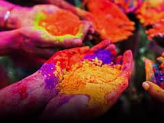 Holi 2024: होली पर चंद्र ग्रहण का साया, जानें होलिका दहन कब कर पाएंगे
