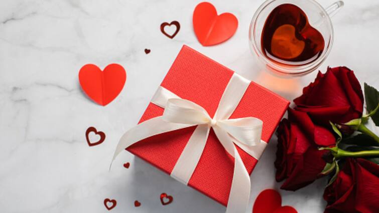 Valentines Week Full List 2024 Rose Day Propose Day Kiss Day How To Celebrate Valentines Week Full List 2024: Rose Day To Valentine's Day- Check The Dates
