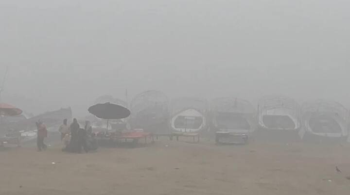 सुबह से लेकर शाम तक निकल रही अच्छी धूप से लोगों को शीतलहर और कड़ाके की ठंड से काफी राहत मिलती दिखाई दे रही है.