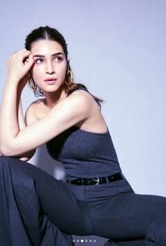 Kriti Sanon: ਕ੍ਰਿਤੀ ਸੈਨਨ ਦੇ ਇਸ ਅੰਦਾਜ਼ 'ਤੇ ਦਿਲ ਹਾਰ ਬੈਠੇ ਫੈਨਜ਼, ਕਿਹਾ- ਜ਼ਹਿਰ ਲੱਗ ਰਹੀ ਹੋ