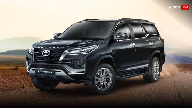 Toyota Kirloskar Motor suspended the delivery of their three diesel models due to certification testing irregularities Toyota Kirloskar Motor: डीजल इंजन में अनियमितताओं के कारण टोयोटा ने भारत में 3 मॉडलों की डिलीवरी पर लगाई रोक, जानिए क्या है पूरा मामला 