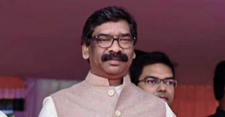 Exclusive: 'इनका इलाज हम करेंगें', BJP ने लगाए सीएम हेमंत सोरेन पर आरोप तो बोले JMM महासचिव