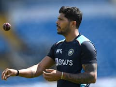 ‘LIVE AS A LEGEND’- Umesh Yadav Poses With Legendary MS Dhoni In Ranchi