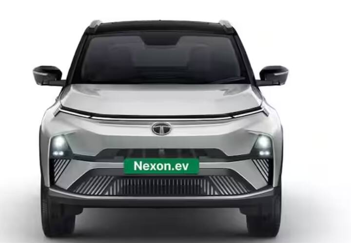 ਟਾਪ ਫਾਈਵ ਈਵੀ ਦੀ ਇਸ ਲਿਸਟ 'ਚ ਟਾਟਾ ਦੀ ਸਭ ਤੋਂ ਜ਼ਿਆਦਾ ਵਿਕਣ ਵਾਲੀ EV Tata Nexon ਦਾ ਨਾਂ ਪੰਜਵੇਂ ਨੰਬਰ 'ਤੇ ਹੈ, ਜਿਸ ਦੀ ਕੀਮਤ 14.74 ਲੱਖ ਰੁਪਏ ਤੋਂ ਸ਼ੁਰੂ ਹੁੰਦੀ ਹੈ ਅਤੇ ਟਾਪ ਵੇਰੀਐਂਟ ਦੀ ਐਕਸ-ਸ਼ੋਰੂਮ ਕੀਮਤ 19.94 ਲੱਖ ਰੁਪਏ ਹੈ। Nexon ਕ੍ਰਮਵਾਰ 345 km/ਚਾਰਜ ਅਤੇ 465 km/ਚਾਰਜ ਦੀ ਡਰਾਈਵਿੰਗ ਰੇਂਜ ਦੇ ਨਾਲ ਮੀਡੀਅਮ ਰੇਂਜ (MR) ਅਤੇ ਲੰਬੀ ਰੇਂਜ (LR) ਨਾਲ ਉਪਲਬਧ ਹੈ।
