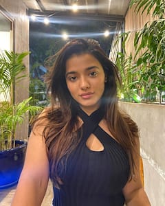 Ketika Sharma Photos: 'రొమాంటిక్' బ్యూటీ మేకప్ లేకపోయినా!