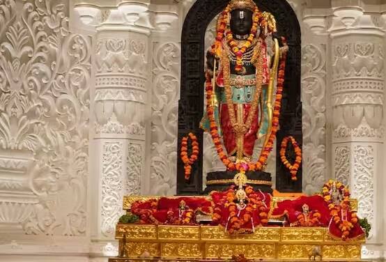 રામ મંદિરમાં રામ લલ્લાના અભિષેક બાદ લોકો રેકોર્ડ તોડીને અયોધ્યા શહેરમાં દર્શન માટે આવી રહ્યા છે. માત્ર 10 દિવસમાં લાખો લોકોએ રામલલાના દર્શન કર્યા. ચાલો જોઈએ કે આ આંકડો ક્યાં સુધી પહોંચ્યો છે.