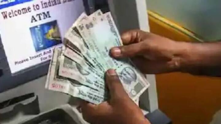 তবে অ্যাকাউন্ট যদি ৭ বছরেরও বেশি সময় নিষ্ক্রিয় থাকে, তাহলে সেই টাকা ইপিএফওর মাধ্যমে চলে যায় সিনিয়র সিটিজেনস ওয়েলফেয়ার ফান্ডে।   ছবি- গেটি