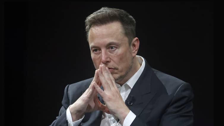 Since Elon Musk took control X value dropped by 73 percent and now Fidelity devalues investment एलन मस्क का कंट्रोल X को नहीं आया रास, कंपनी की वैल्यू में आई 73 फीसदी की बड़ी गिरावट