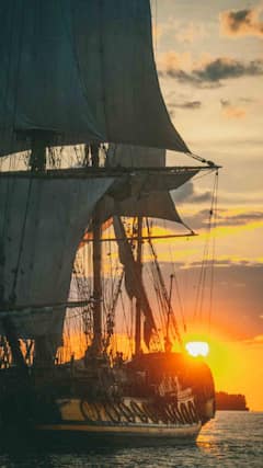 सोमालियामध्ये इतके समुद्री डाकू का राहतात ?