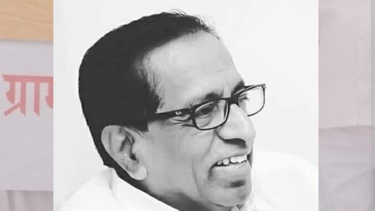 MLA Anil Babar Passed Away Khanapur Vidhan Sabha constituency anil babar biography marathi news MLA Anil Babar Passed Away : सरपंच ते 4 वेळा आमदार, एकनाथ शिंदेंना बंडावेळी साथ, 'पाणीदार' आमदार अनिल बाबर