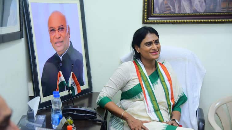 'Andhra People Feel Cheated': Y S Sharmila Writes To PM Modi On Unfulfilled Bifurcation Commitments 'Andhra People Feel Cheated': Y S Sharmila Writes To PM Modi On Unfulfilled Bifurcation Commitments