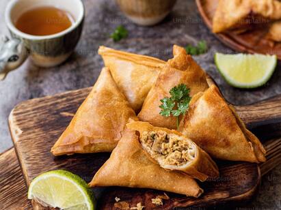 tasty onion samosa procedure know how to cook Onion Samaso: மொறு, மொறு வெங்காய சமோசா! இப்படி செய்தால் சுவை சூப்பரா இருக்கும்!