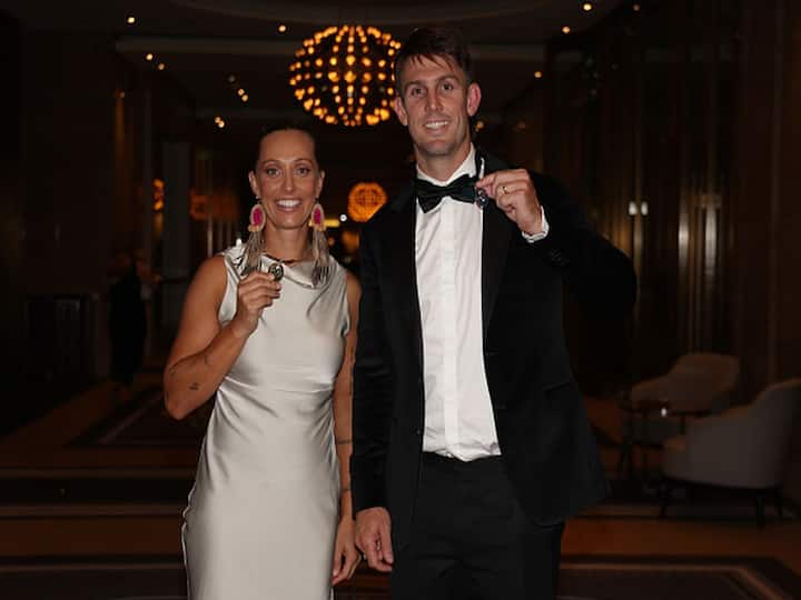 Ashleigh Gardner poses with the Belinda Clark Award and Mitch Marsh poses with the Allan Border Medal during the 2024 Cricket Australia Awards at Crown Palladium on January 31, 2024 in Melbourne, Australia. (Image Credit: Getty)