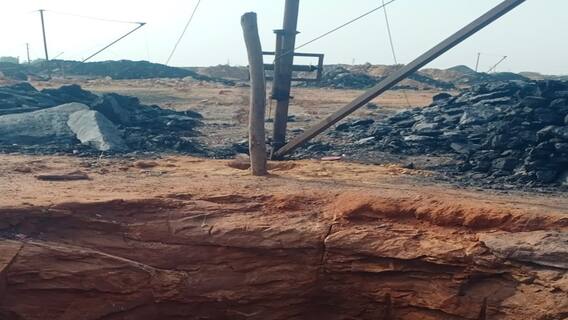 Surendranagar: સુરેન્દ્રનગરમાં કોલસાની ખાણમાં ત્રણ કામદારોના મોત મામલે કાર્યવાહી, પાંચ ભૂમાફિયાઓ સામે ફરિયાદ