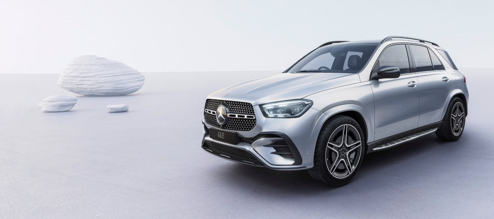 Mercedes Benz launched facelifted GLA and AMG GLE 53 Coupe in India ...