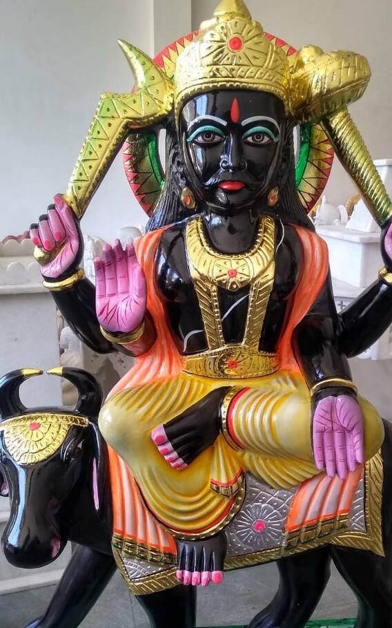 শনি ত্রয়োদশী আজ, এই সহজ নিয়ম পালন করেই কাটিয়ে ফেলুন সঙ্কট