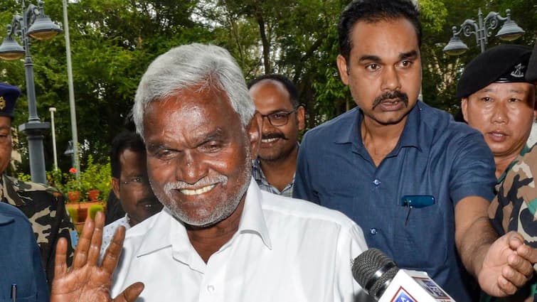 Meet Champai Soren, ‘Jharkhand Tiger’ Who Led Statehood Motion And Will Now Be CM