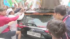 भारत जोड़ो न्याय यात्रा: कटिहार में रोड शो कर रहे थे राहुल गांधी… टूट गया गाड़ी का शीशा