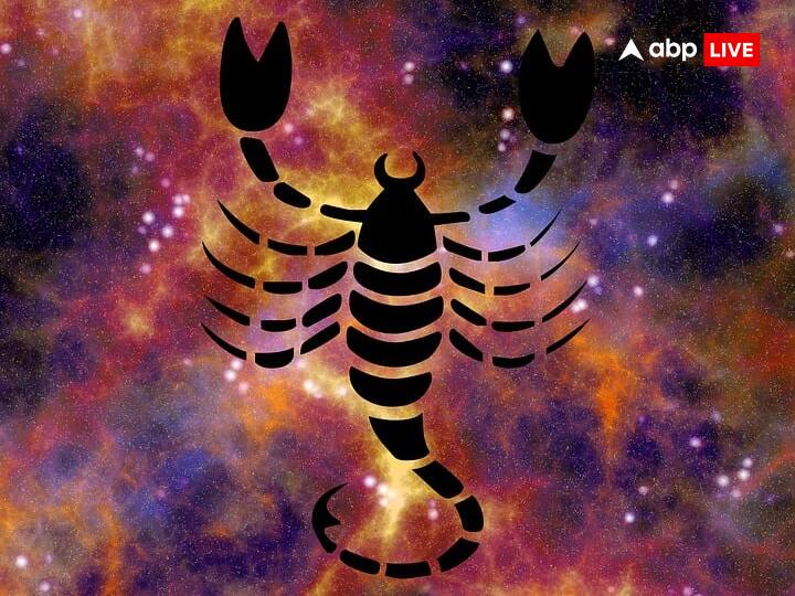 वृश्चिक राशि (Scorpio)- आज आपका बिजनेस ग्रोथ कर सकता है. अगर आपका ग्राहक आज खुश रहेगा तो आपका बिजनेस प्रगति करेगा. आज आपके खर्चें बढ़ सकते है. लेकिन आपकी आमदनी में भी बढ़ोतरी होने से आपको खर्चें दिखाई नहीं देंगे.