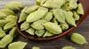 Cardamom: ஏலக்காய் சாப்பிடுவதால் செல்வம் பெருகுமா? ஜோதிடம் சொல்வது இதுதான்!