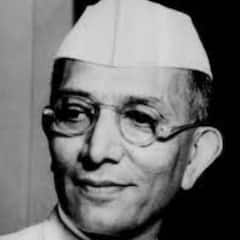 Presented by Finance Minister Morarji R. Desai. Highlight: “Spouse Allowance” abolished in 1968-69 after taxpayers were found to be misusing the instrument. In 1969-70, the government announced the extension of tax holiday concession for new industrial undertakings and ships.
