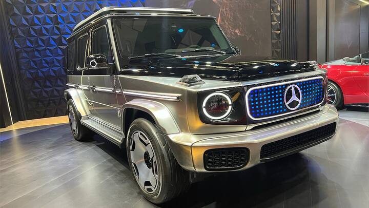 Speaking of which, the EQG has four of them at each wheel and that will give it loads of torque for immense pulling power as well. The EQG will also have an ample range and that will mean that it will match the practicality of the diesel or petrol G-Class. Source: Somnath Chatterjee)