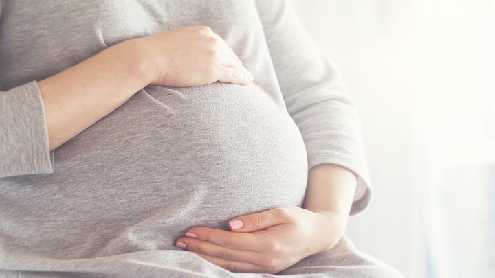 Supreme Court refuses to allow woman to abort 32 week pregnancy '2 हफ्ते की बात है फिर चाहे बच्चा गोद दे देना', सुप्रीम कोर्ट ने विधवा को नहीं दी 32 हफ्ते के भ्रूण को गिराने की अनुमति