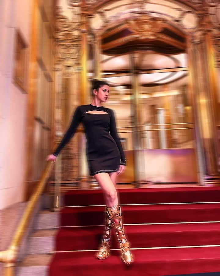 She is presently having a great time on vacation and her stunning holiday fashion diaries are making waves on social media.