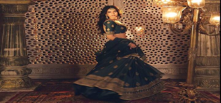 Soundarya Sharma Photo: બિગ બોસ 16ની સ્પર્ધક સૌંદર્યા શર્મા તેના લુકથી ચાહકોને પ્રભાવિત કરે છે. હાલમાં જ તેણે તેની લેટેસ્ટ તસવીરો શેર કરી છે.