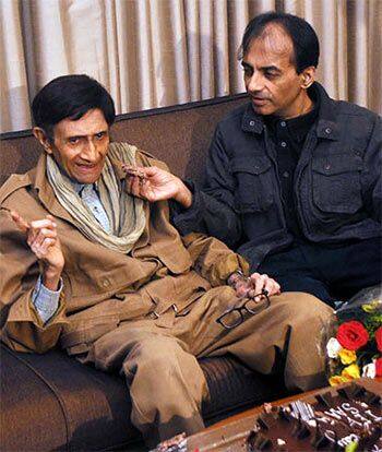 ਹਿੰਦੀ ਸਿਨੇਮਾ ਦੇ ਸਦਾਬਹਾਰ ਅਦਾਕਾਰ ਦੇਵ ਆਨੰਦ ਨੇ 88 ਸਾਲ ਦੀ ਉਮਰ ਵਿੱਚ ਇਸ ਦੁਨੀਆਂ ਨੂੰ ਸਦਾ ਲਈ ਅਲਵਿਦਾ ਕਹਿ ਦਿੱਤਾ ਸੀ।