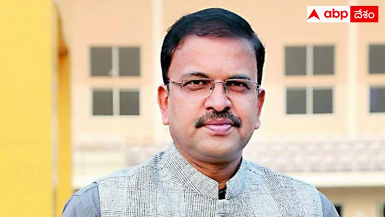Union Budget 2024 : బడ్జెట్లో ఏపీకి దక్కిందేమీ లేదు - పెదవి విరిచిన జేడీ లక్ష్మినారాయణ Jai Bharat Party President JD Lakshminarayana expressed his displeasure On Union Budget 2024 Union Budget 2024 : బడ్జెట్లో ఏపీకి దక్కిందేమీ లేదు - పెదవి విరిచిన జేడీ లక్ష్మినారాయణ