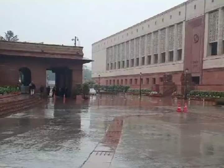 A downpour was witnessed at Parliament ahead of the presentation of the interim Budget 2024. (Photo: ANI)