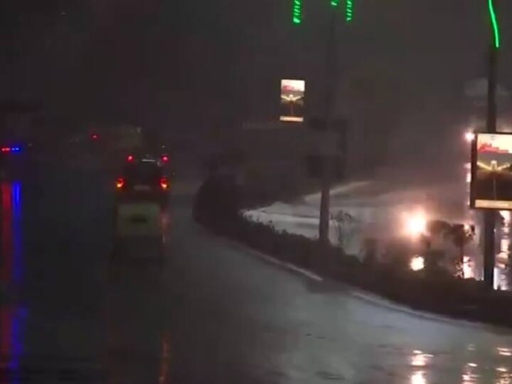 Areas such as RK Puram, Safdarjung, INA Market, Sarai Kale Khan, and Lodhi Colony in Delhi witnessed heavy downpours on Wednesday. (Photo: ANI)