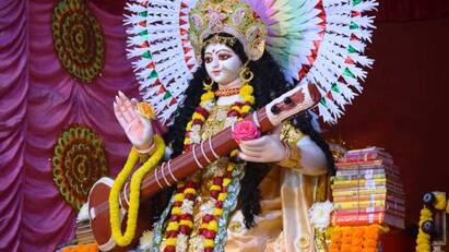 Basant Panchami 2024: વસંત પંચમીનો તહેવાર ખૂબ જ શુભ છે. આ દિવસે સરસ્વતી માની પૂજા કરવામાં આવે છે. ચાલો જાણીએ કે ફેબ્રુઆરી 2024માં વસંત પંચમી કયા દિવસે આવી રહી છે.