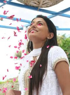 टीवी की संस्कारी बहू हिना खान का ऐसा अवतार पहले नहीं देखा होगा, जानें कैसे मेनटेन रखती हैं फिटनेस