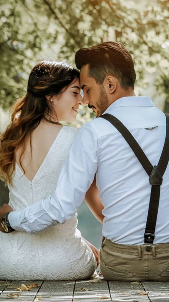 সম্পর্কে মনের কথা শোনেন এঁরা