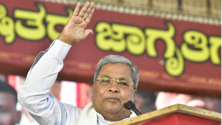 Manual Scavenging Siddaramaiah Karnataka CM Vows to Take Stern Action, Pledges Strict Measures Karnataka CM Siddaramaiah Vows to Take Stern Action, Pledges Strict Measures Against Manual Scavenging