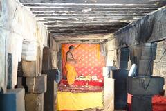 IN Pics: कोर्ट के आदेश के बाद ज्ञानवापी के व्यास तहखाने में देर रात हुई पूजा, देखें तस्वीरें