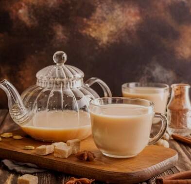 ਚਾਹ ਦਾ ਸਾਡੀਆਂ ਅੰਤੜੀਆਂ 'ਤੇ ਵੀ ਬੁਰਾ ਪ੍ਰਭਾਵ ਪੈਂਦਾ ਹੈ। ਜ਼ਿਆਦਾ ਚਾਹ ਪੀਣ ਨਾਲ ਸਾਡੀਆਂ ਅੰਤੜੀਆਂ ਨੂੰ ਨੁਕਸਾਨ ਪਹੁੰਚਦਾ ਹੈ, ਜਿਸ ਨਾਲ ਪਾਚਨ ਕਿਰਿਆ 'ਤੇ ਬੁਰਾ ਪ੍ਰਭਾਵ ਪੈਂਦਾ ਹੈ।