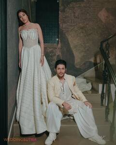 Surbhi Chandna Wedding: પ્રી વેડિંગ શૂટમાં પતિ સાથે શાનદાર પોઝ આપતી જોવા મળી સુરભી ચંદના, જુઓ તસવીરો