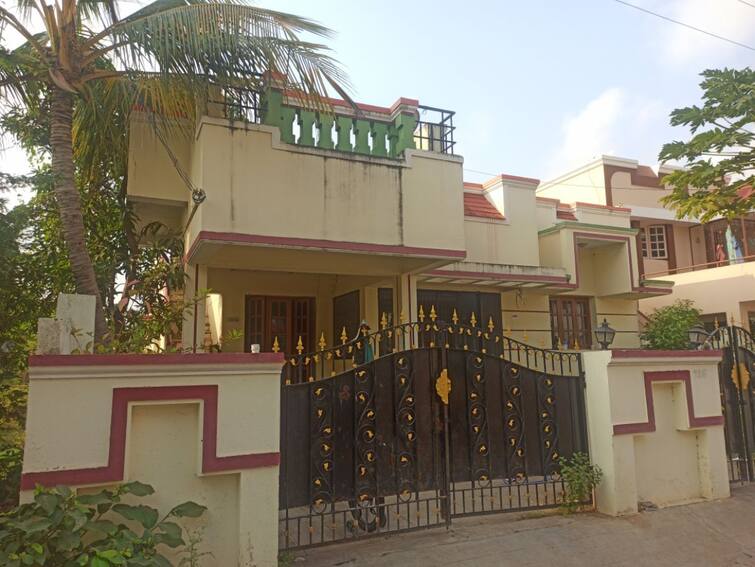 NIA officials conducted raids on NTK member sattai Duraimurugan in Trichy - TNN சாட்டை  துரைமுருகன் வீட்டில் என்ஐஏ அதிகாரிகள் அதிரடி சோதனை - திருச்சியில் பரபரப்பு