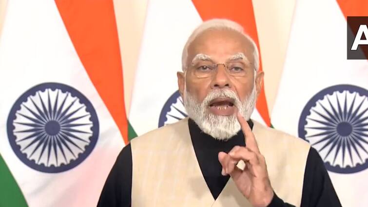 Indias Grant Loan in 2023-24 which county in lead including maldives check the list Indias Grant Loan: கடன் வாங்கி அண்டை நாடுகளுக்கு உதவி செய்யும் இந்தியா..! யார் முதலிடம், மாலத்தீவிற்கு இவ்வளவா?