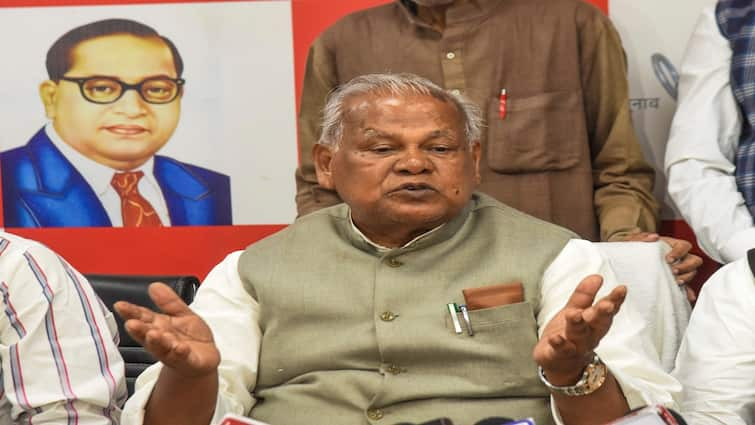 Jitan Ram Manjhi demands from CM Nitish Kumar for ministerial post regarding Hum party ann Jitan Ram Manjhi: 'दो मंत्री पद मिलना चाहिए', मांझी की बड़ी मांग, महागठबंधन के ऑफर को लेकर CM को दिया मैसेज