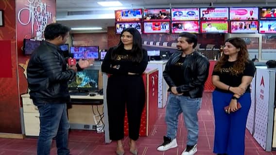 Musafiraa Marathi Movie  : जेव्हा विमानातून उडी मारली, मुसाफिराची टीम माझावर