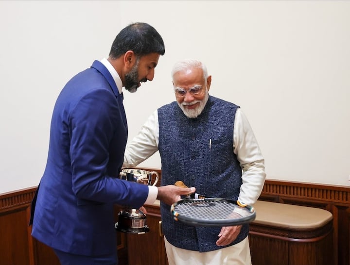 I had the privilege to meet our honourable Prime Minister Modi ji today. This acknowledgement is very humbling & it was my honour to present the very racket that led me to become World no. 1 and the AO grand slam champion. Your grace has left me inspired & encouraged.”(Image Credit: X/@rohanbopanna)