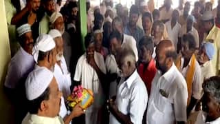 கோயில் கும்பாபிஷேக விழாவுக்கு இஸ்லாமிய ஜமாத்தார்களுக்கு அழைப்பு; பழனி அருகே நெகிழ்ச்சி